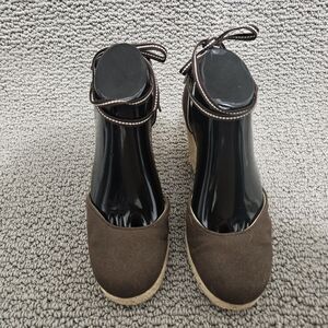 TOMMY HILFIGER Women's Brown Lace Up Ankle Tie High Heel Wedges Size 7.5